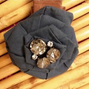 NWOT ABERCROMBIE Brown Leather with Blue Fabric Rose Rhinestone Center Snap L/XL